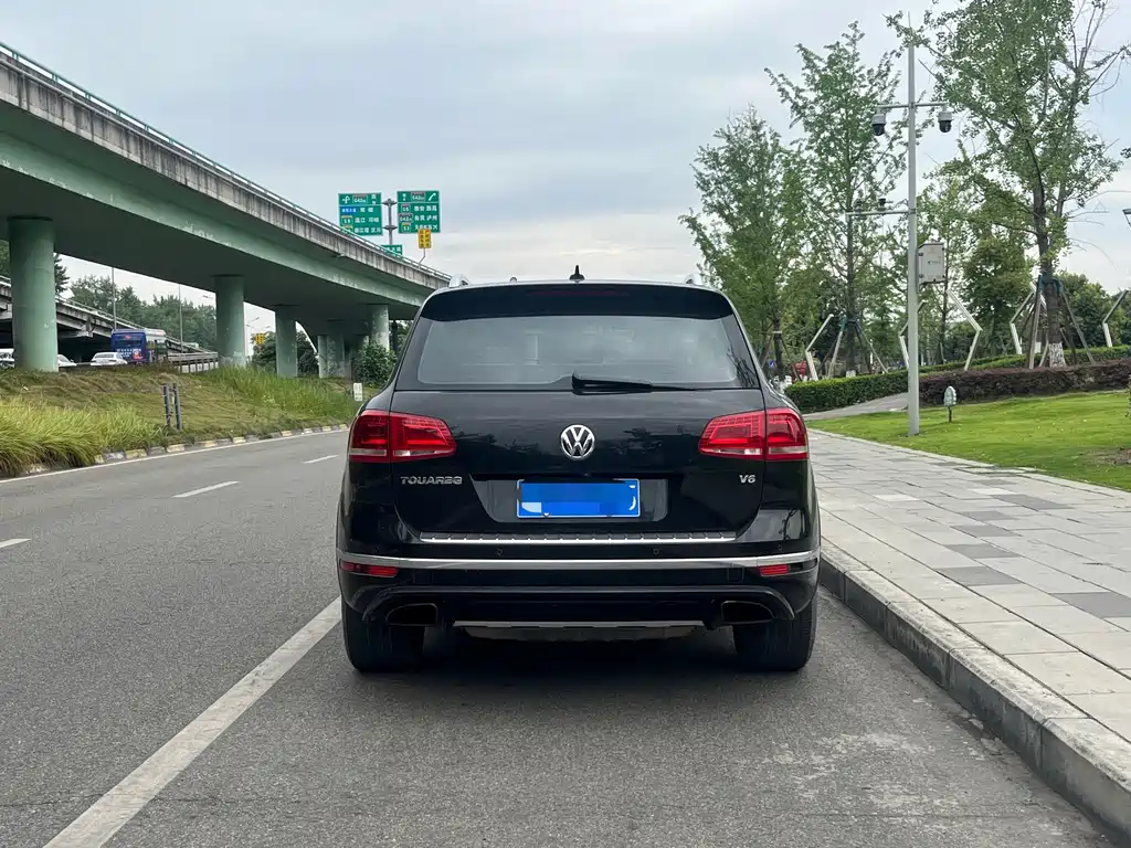 Volkswagen Touareg 2017 3.0TSI R-Line