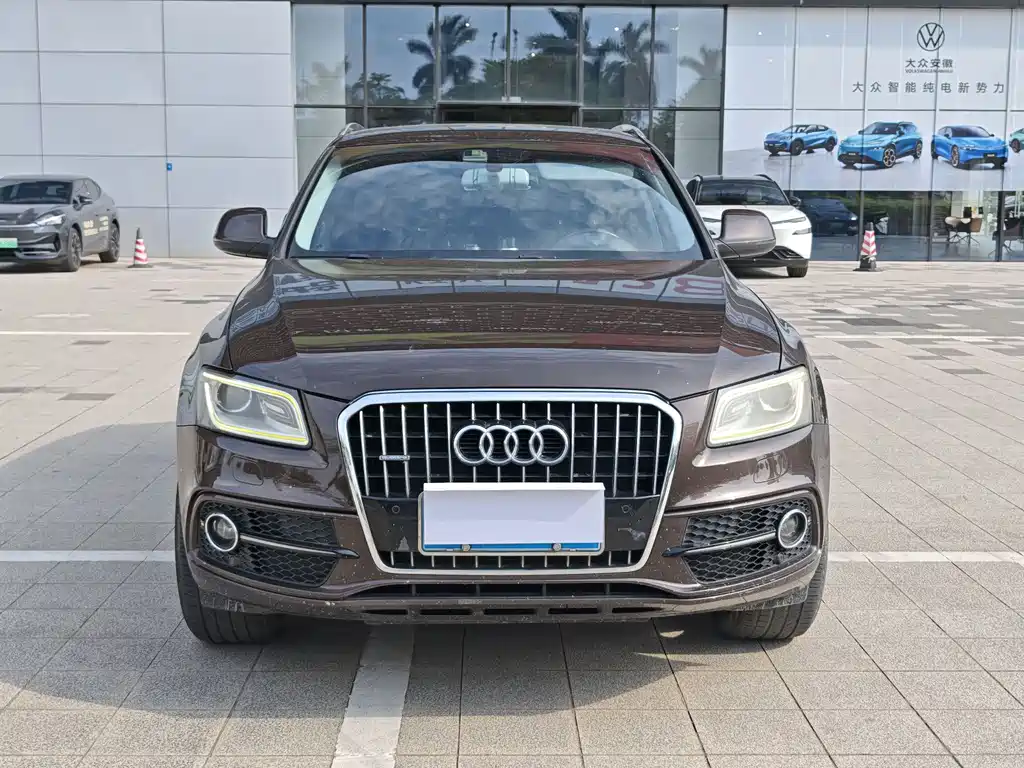 Audi Q5 (Import) — миниатюра 2