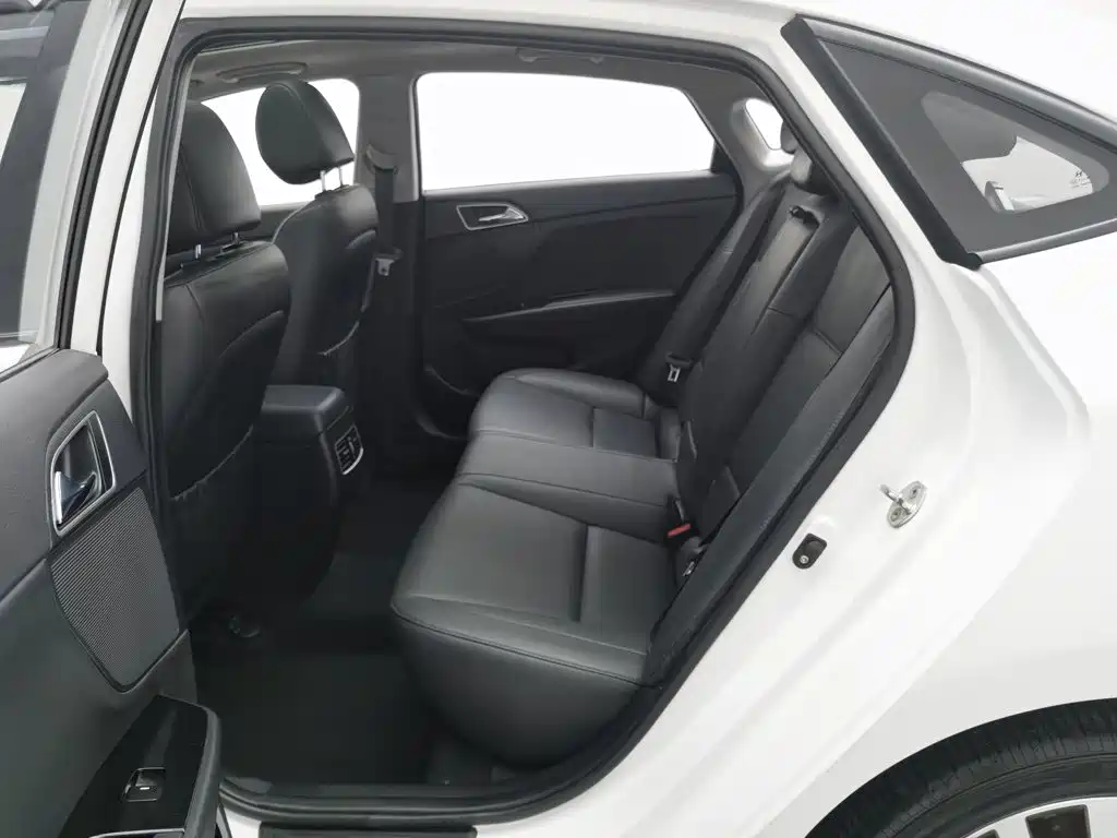 Hyundai Mistra — миниатюра 15