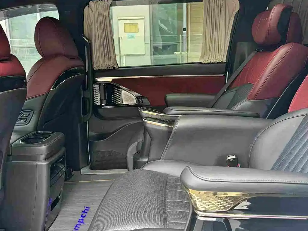 GAC Motor Trumpchi M8 — миниатюра 10