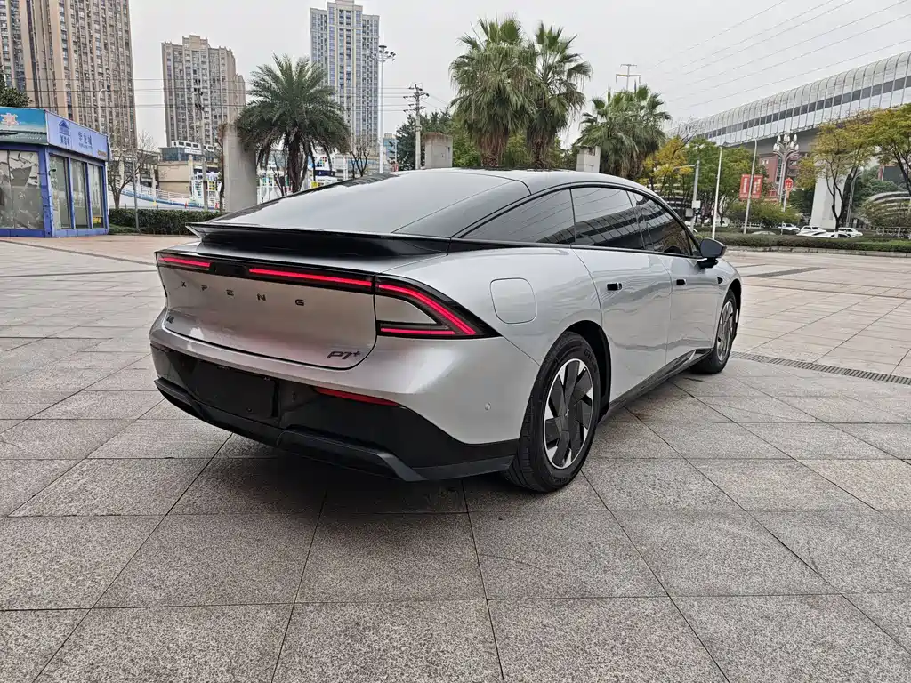XIAOPENG P7+