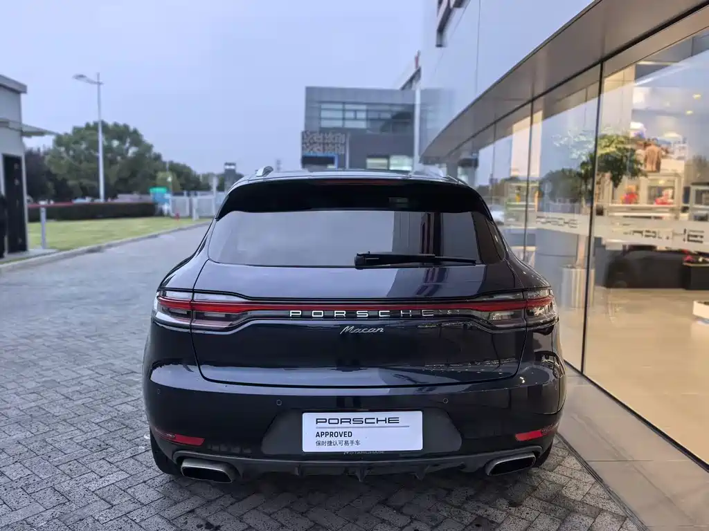 Porsche Macan — миниатюра 10