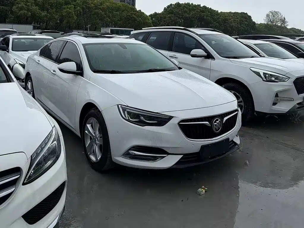Buick Regal — миниатюра 3