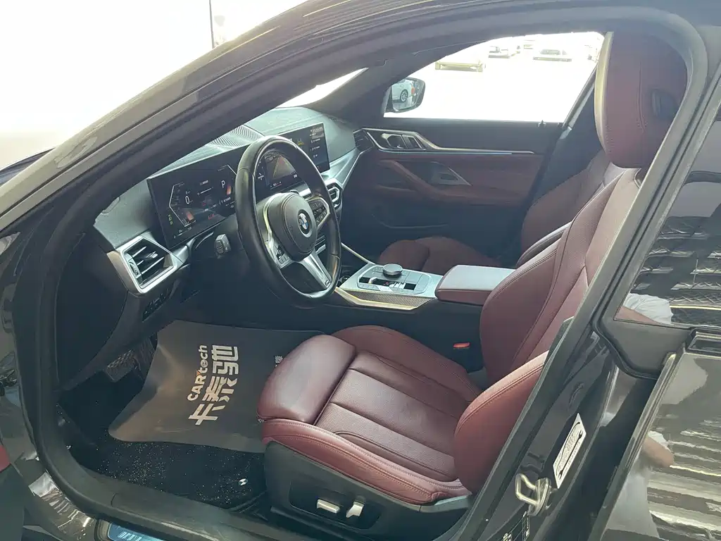BMW 4 Series — миниатюра 12