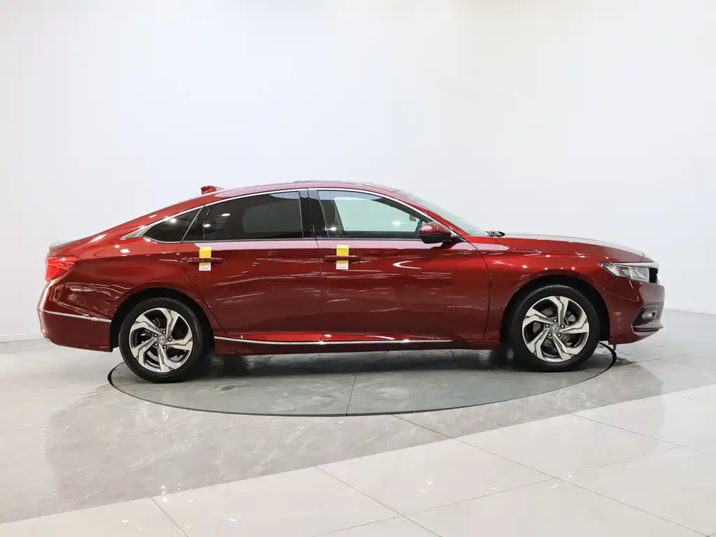 Honda Accord 2018 260TURBO Luxury V