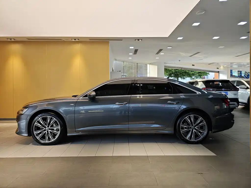 Audi A6L 2021 55 TFSI quattro Premium