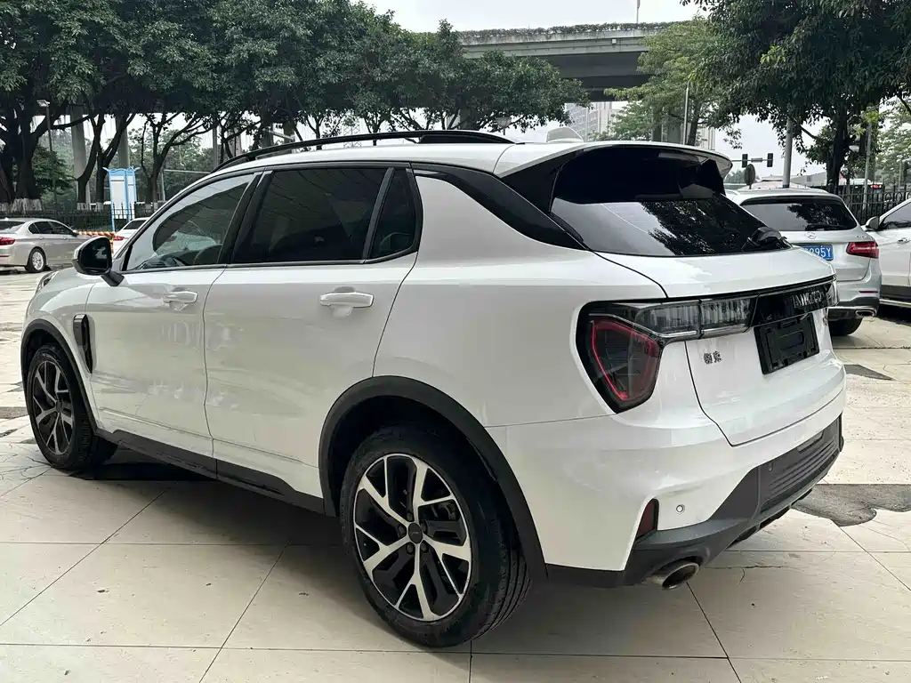 Lynk & Co 01 EM-P 2022 1.5TD PHEV Plus