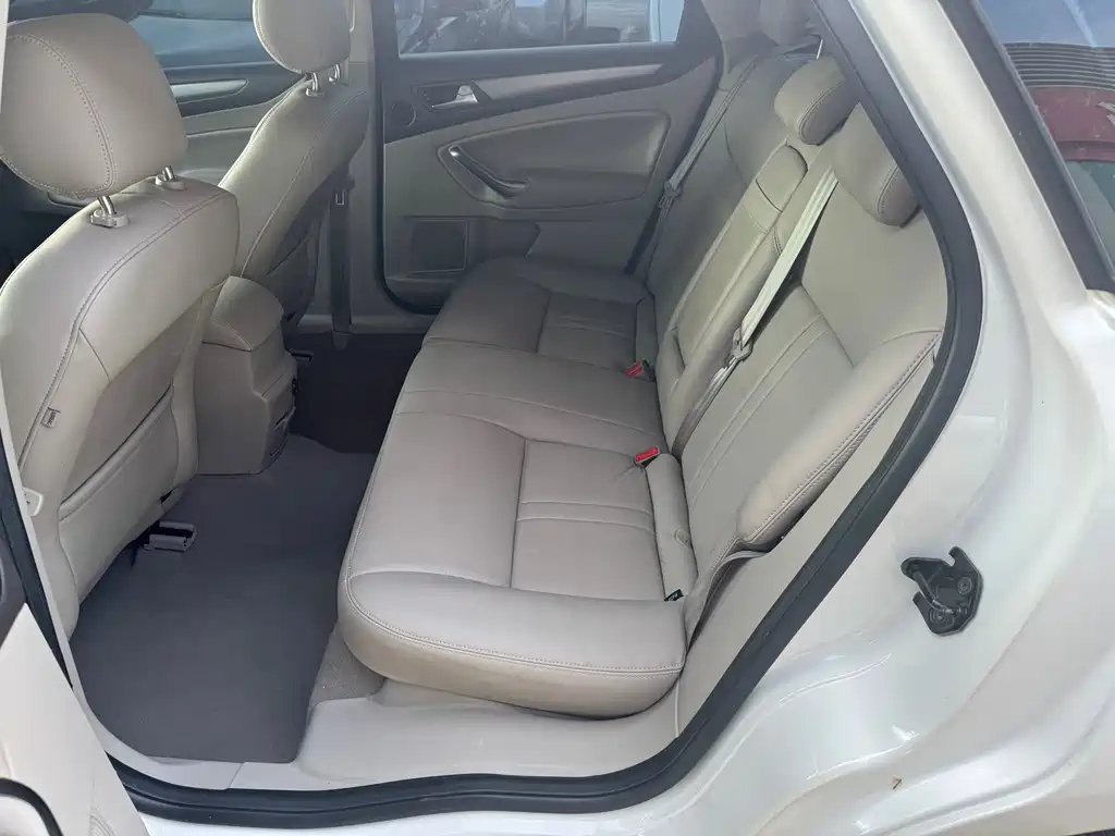 Ford Mondeo 2013 2.3L Fashion