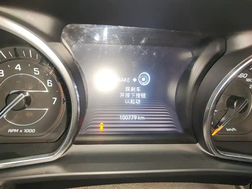 Jeep Grand Commander — миниатюра 12
