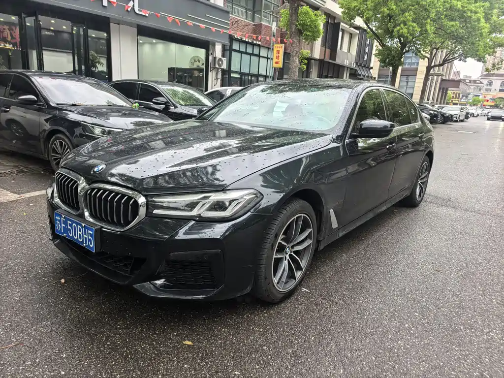 BMW 5 Series 2023