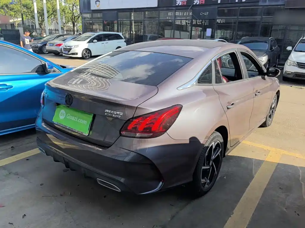 MG MG5 — миниатюра 7
