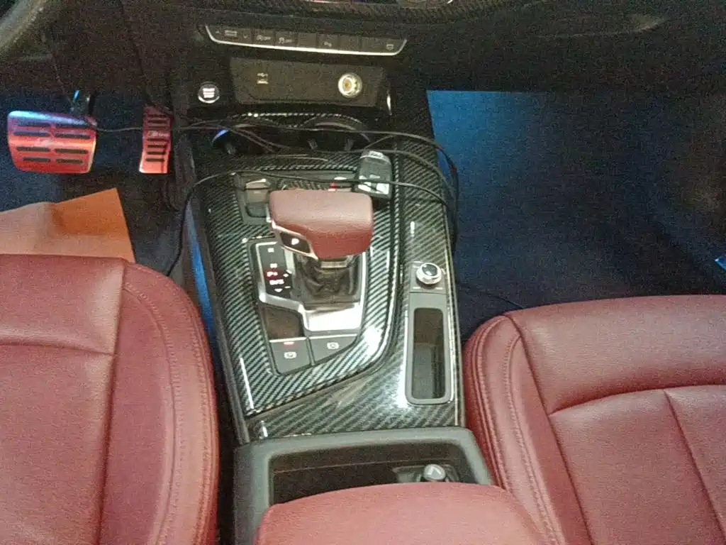 Audi A4L — миниатюра 14