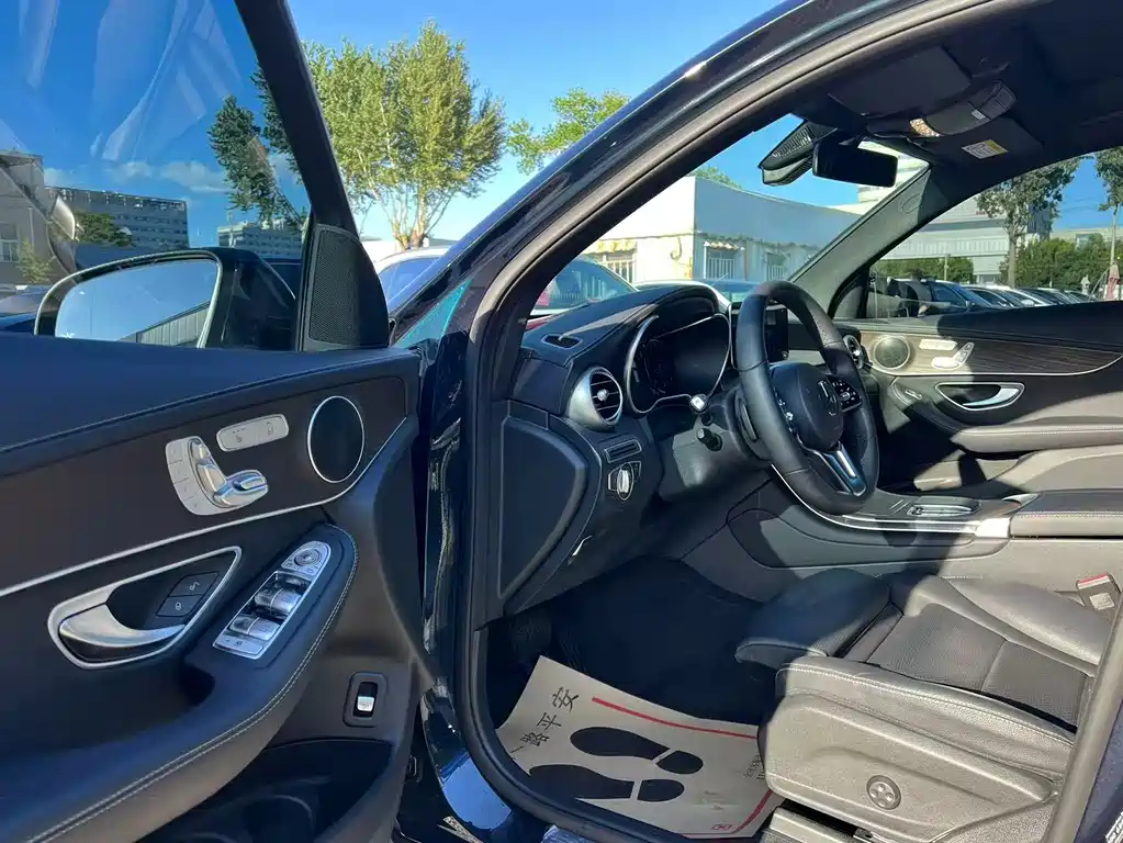 Mercedes-Benz GLC 2022 GLC 260 L 4MATIC Luxury