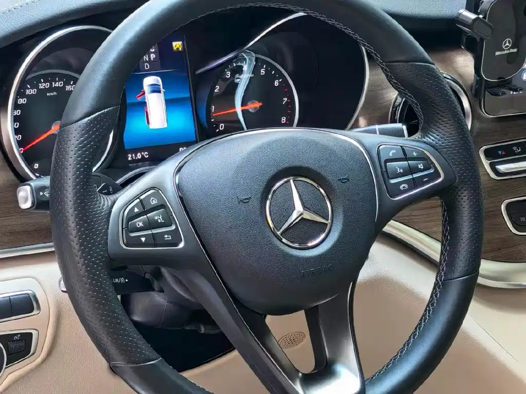 Mercedes-Benz V-Class — миниатюра 3