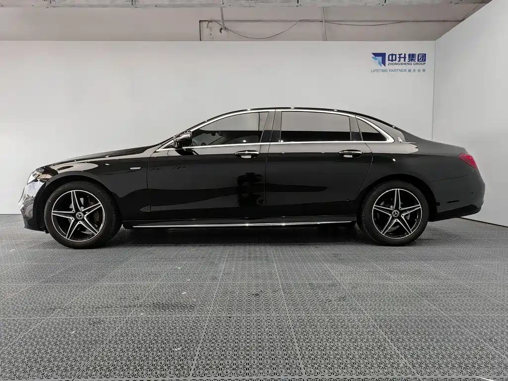 Mercedes-Benz E-Class E 2020 E 300 L Sport