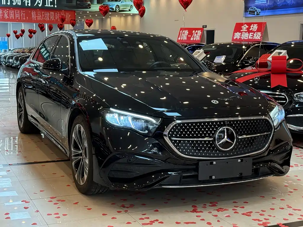 Mercedes-Benz E-Class New Energy — миниатюра 2