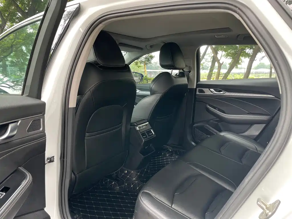 Geely Xingrui — миниатюра 12