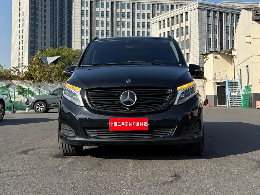 MERCEDES-BENZ V CLASS