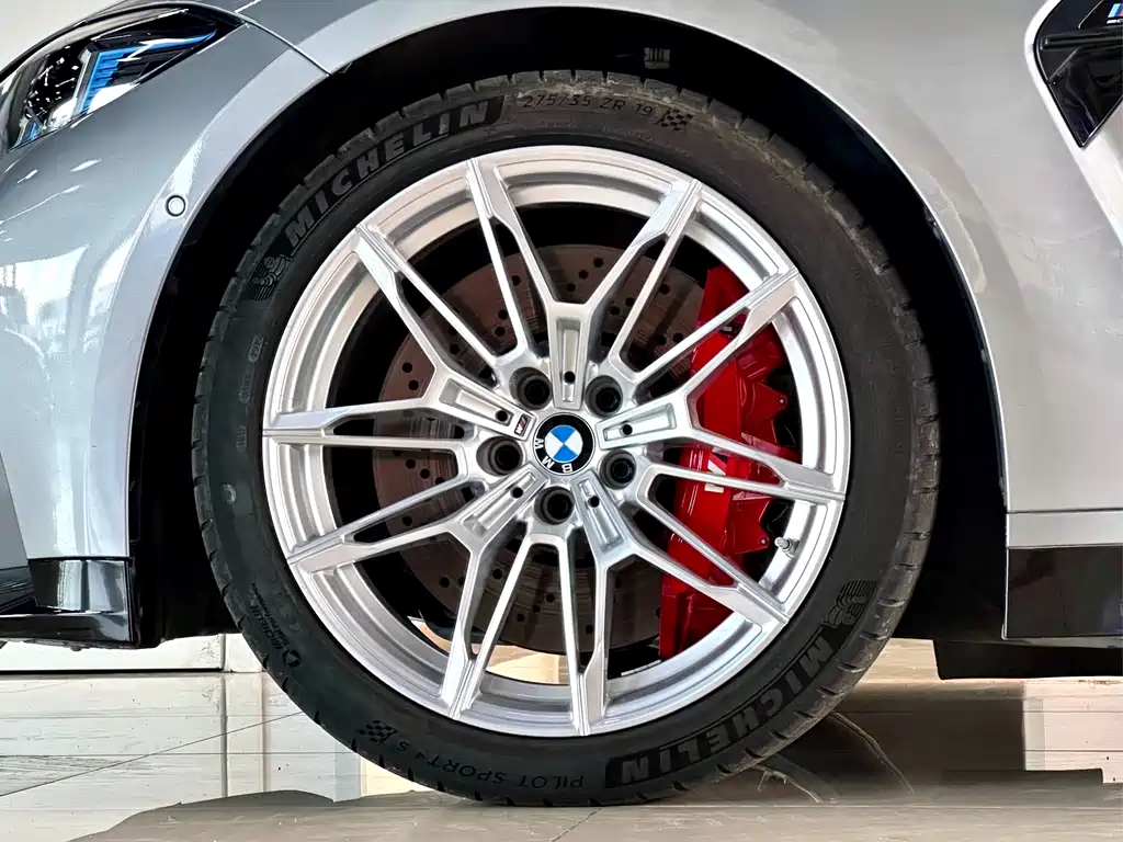 BMW M3 — миниатюра 8