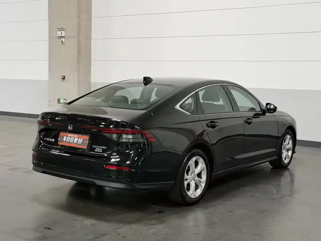 Honda Accord — миниатюра 2