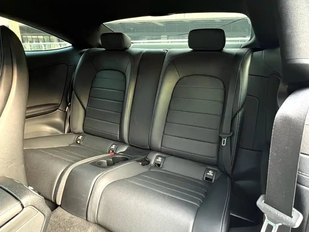 Mercedes-Benz C-Class (Import) — миниатюра 4