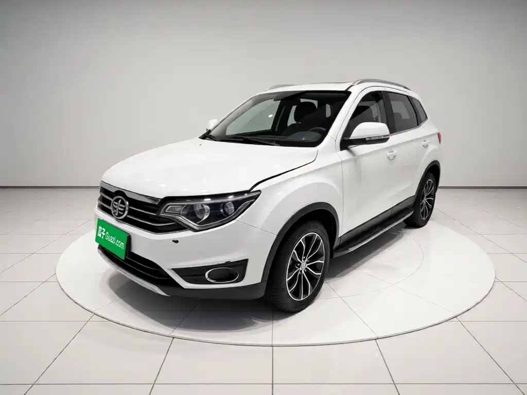 FAW Senya R7