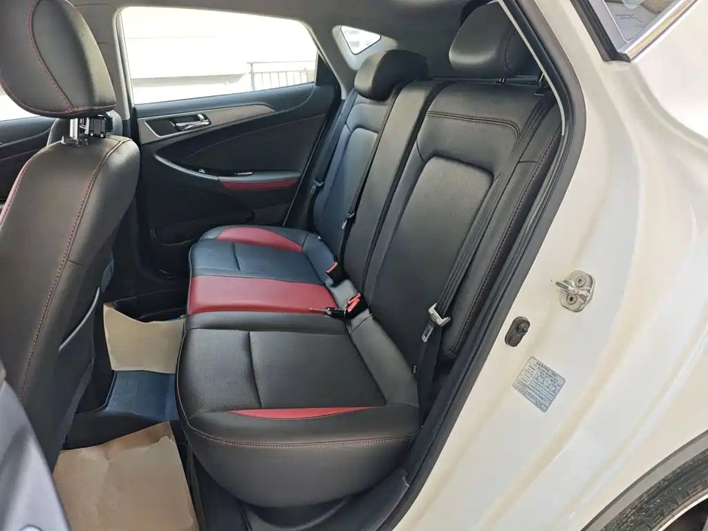 Changan Eado XT — миниатюра 17