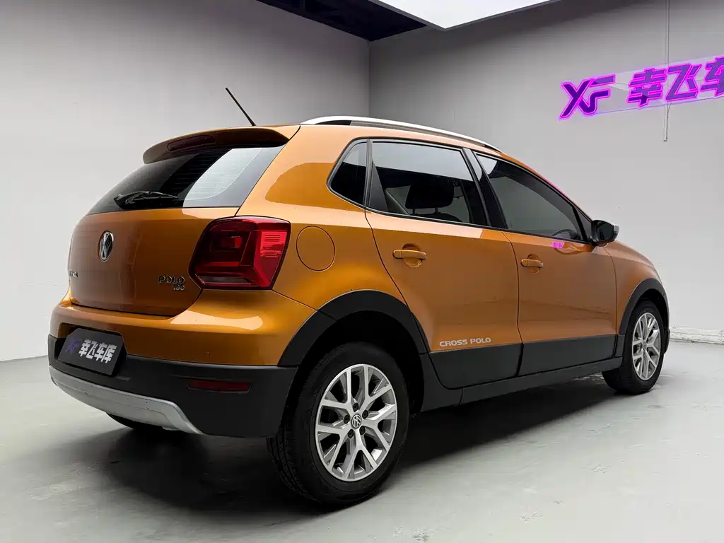 Volkswagen Polo — миниатюра 8