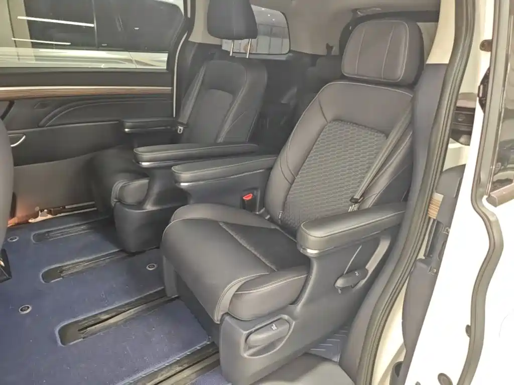 GAC Motor Trumpchi M8 — миниатюра 17