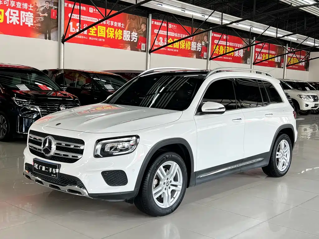 Mercedes-Benz GLB 2021