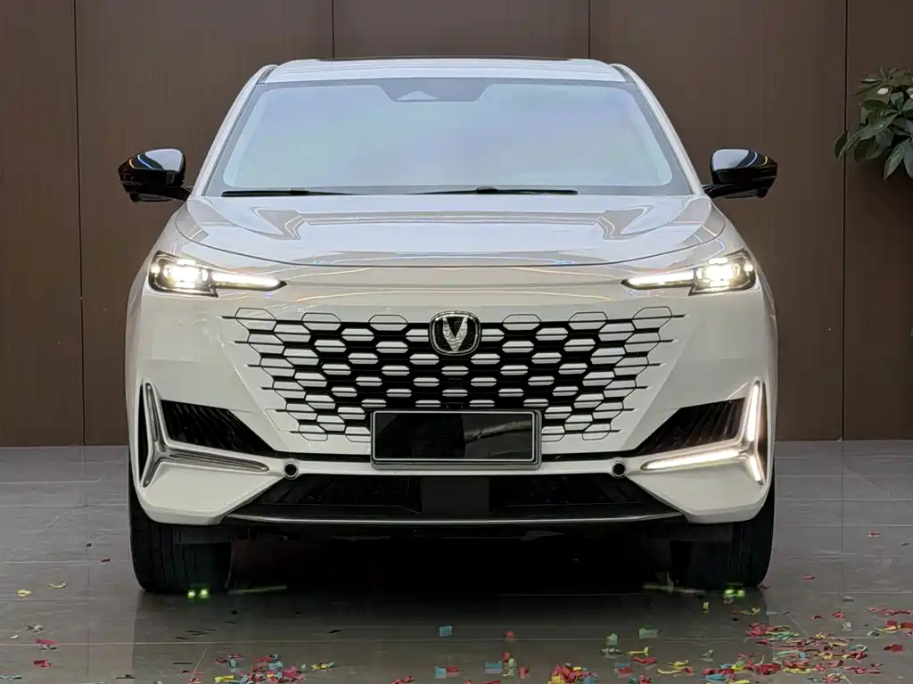 Changan UNI-K — миниатюра 2