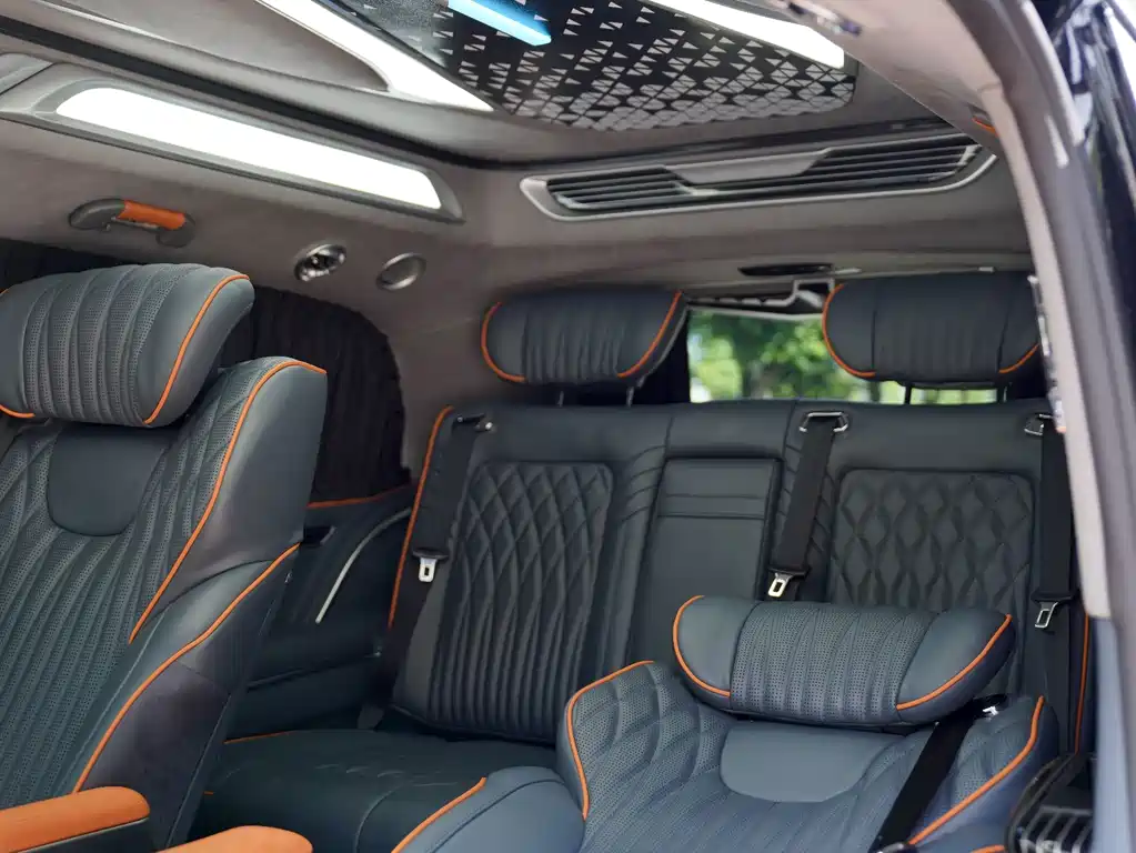 Mercedes-Benz V-Class — миниатюра 9