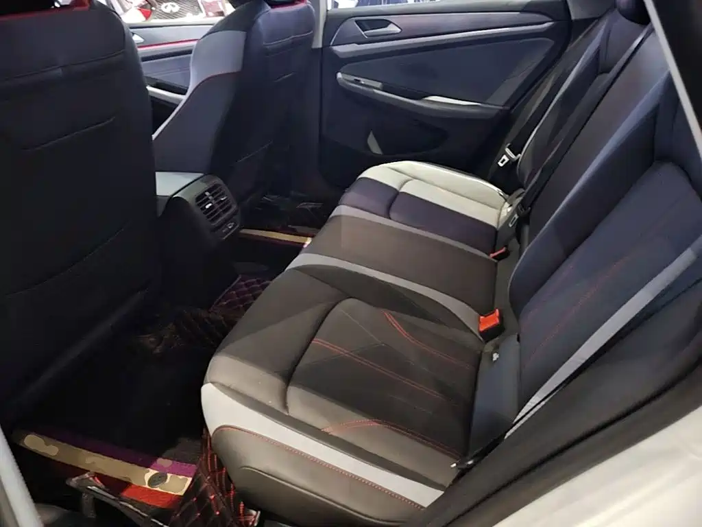 Volkswagen Lamando — миниатюра 17