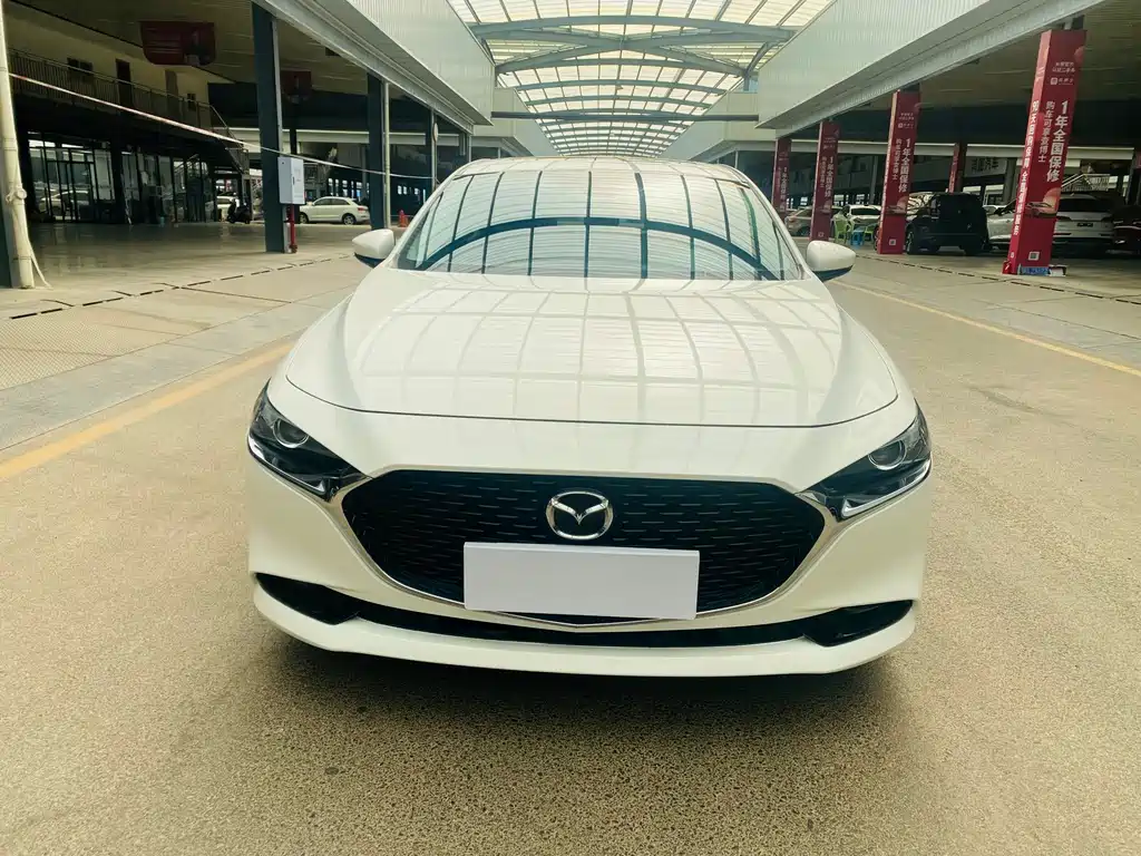 Mazda 3 Axela — миниатюра 2