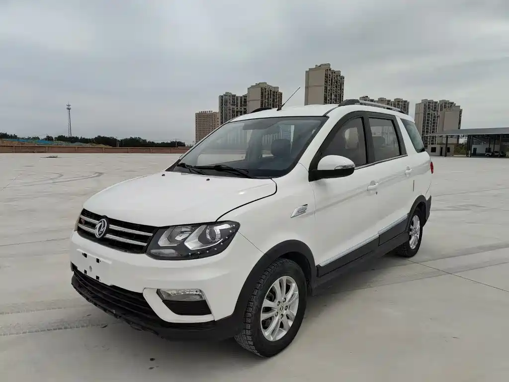 Dongfeng 370 2016 1.5L MT Premium 7 мест