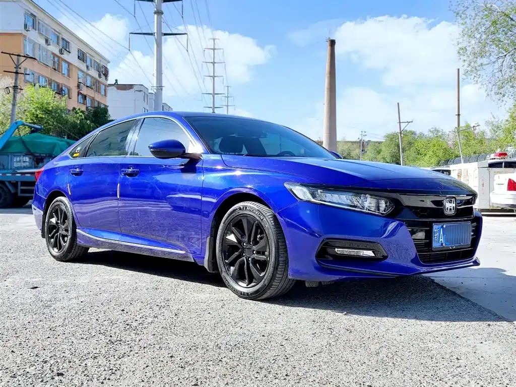 Honda Accord 2018 260TURBO Elite V