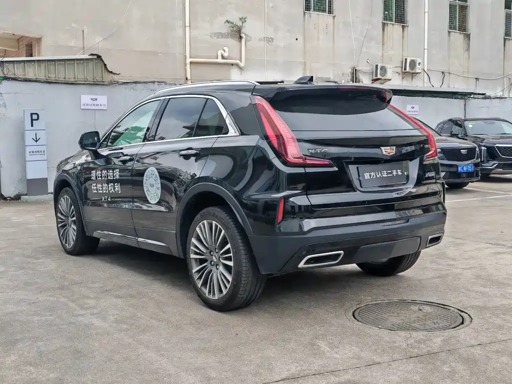 Cadillac XT4 — миниатюра 5