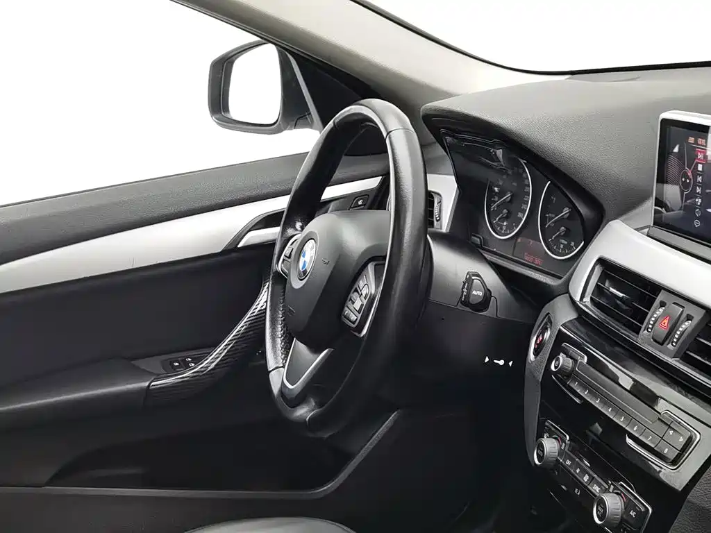 BMW X1 — миниатюра 22