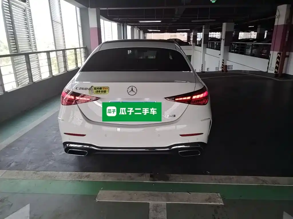 Mercedes-Benz C-Class — миниатюра 6