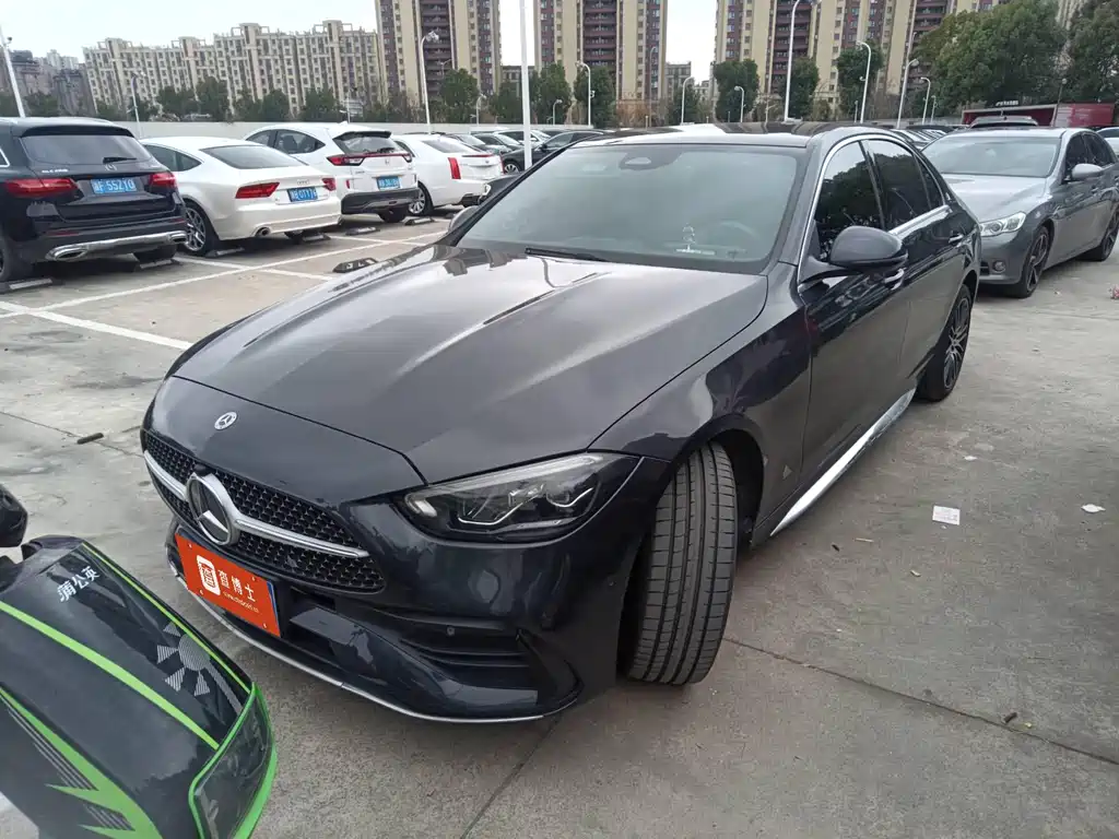 Mercedes-Benz C-Class 2022