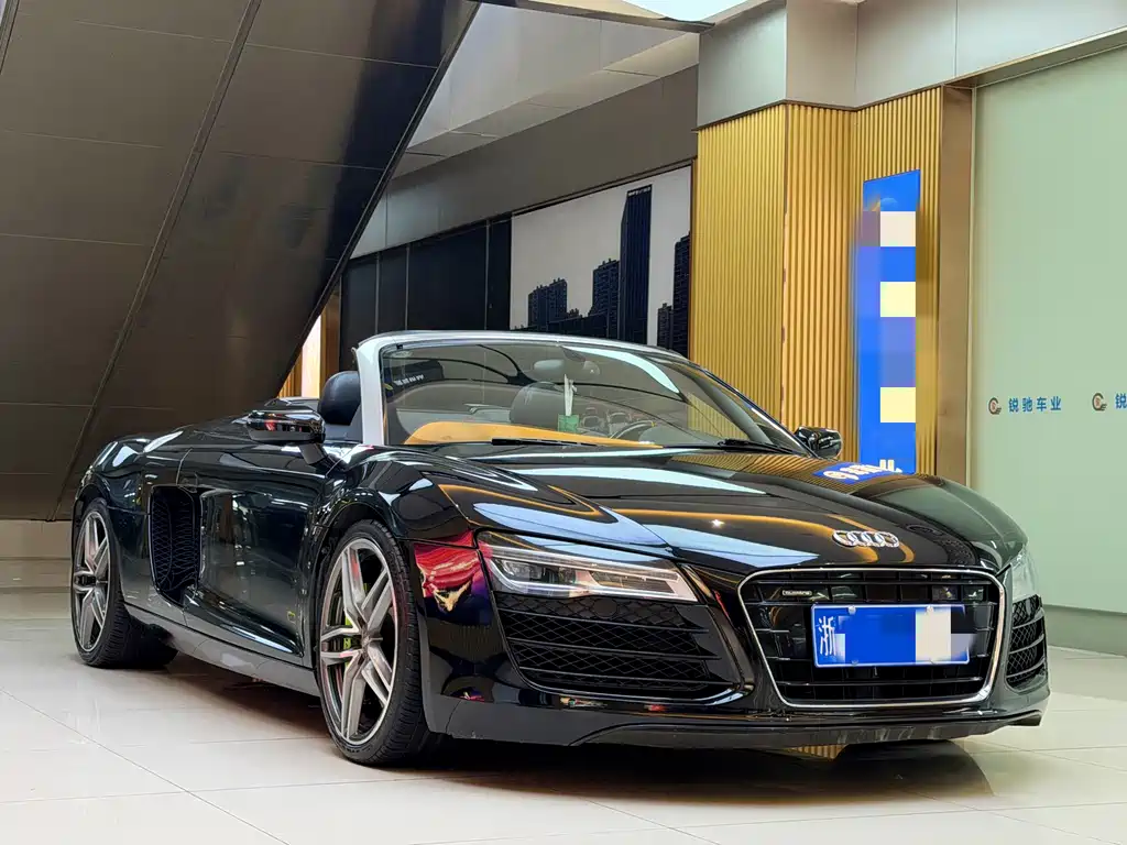 Audi R8 — миниатюра 3