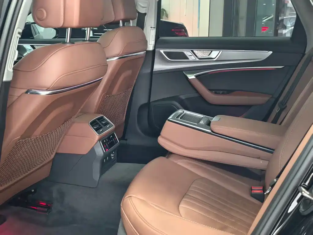 Audi A6L — миниатюра 13