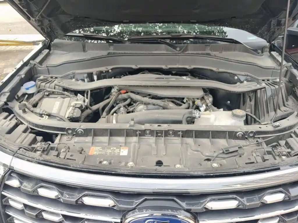 Ford Explorer — миниатюра 16