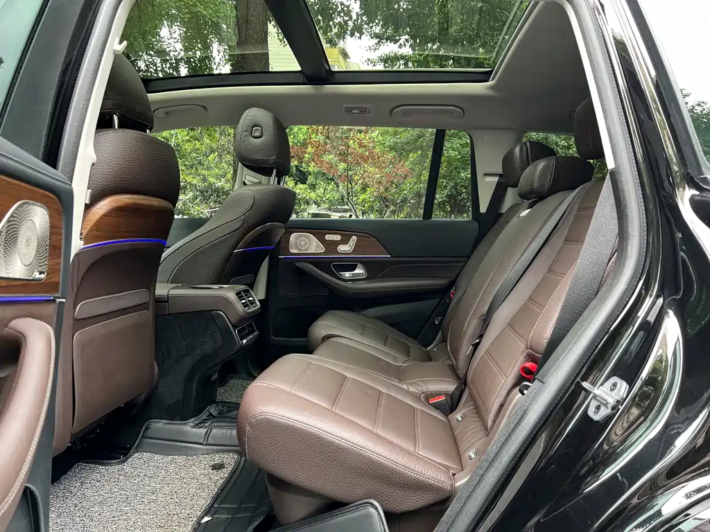 Mercedes-Benz GLS — миниатюра 9