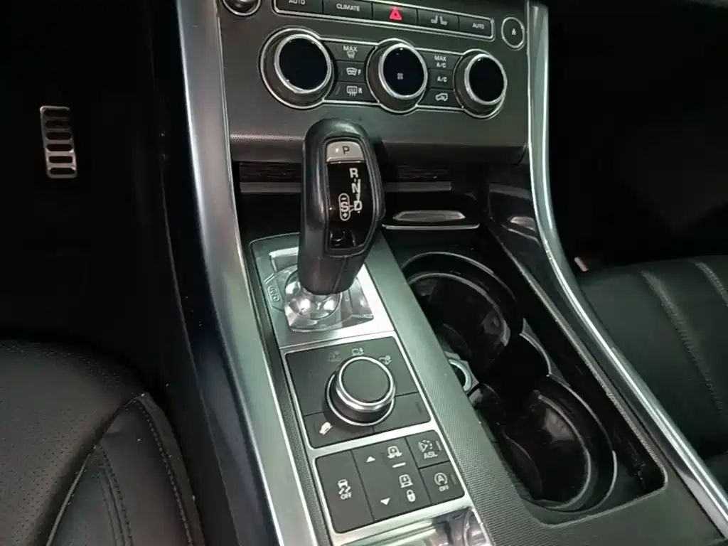 Land Rover Sport — миниатюра 14