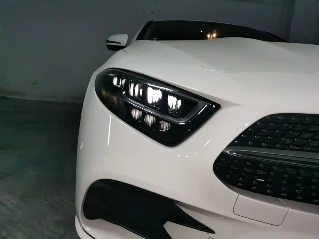 Mercedes-Benz CLS — миниатюра 25
