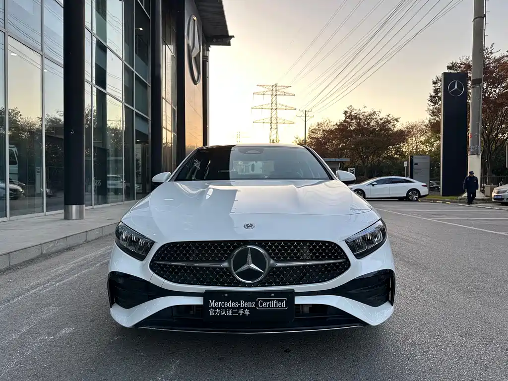 MERCEDES-BENZ A CLASS