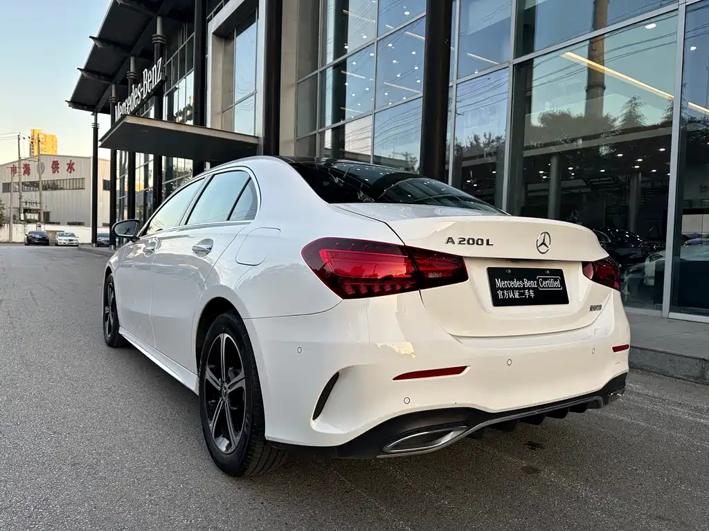 MERCEDES-BENZ A CLASS