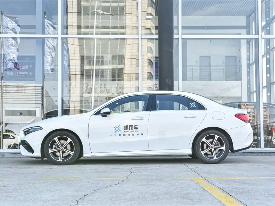 MERCEDES-BENZ A CLASS