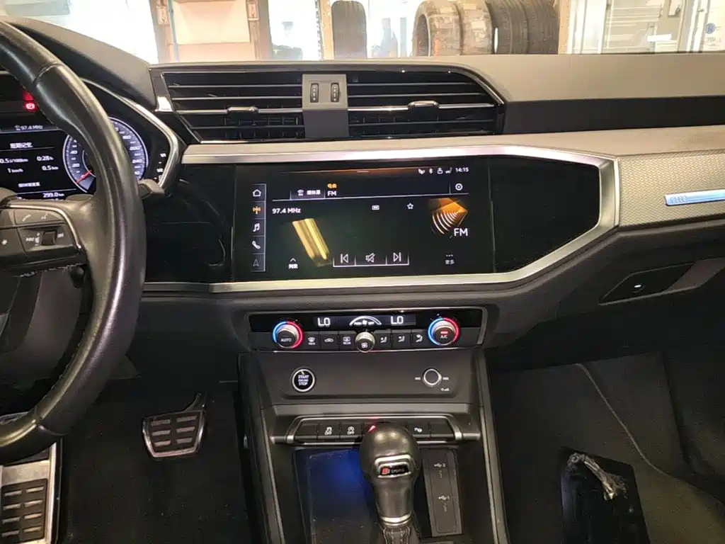 Audi Q3 — миниатюра 13